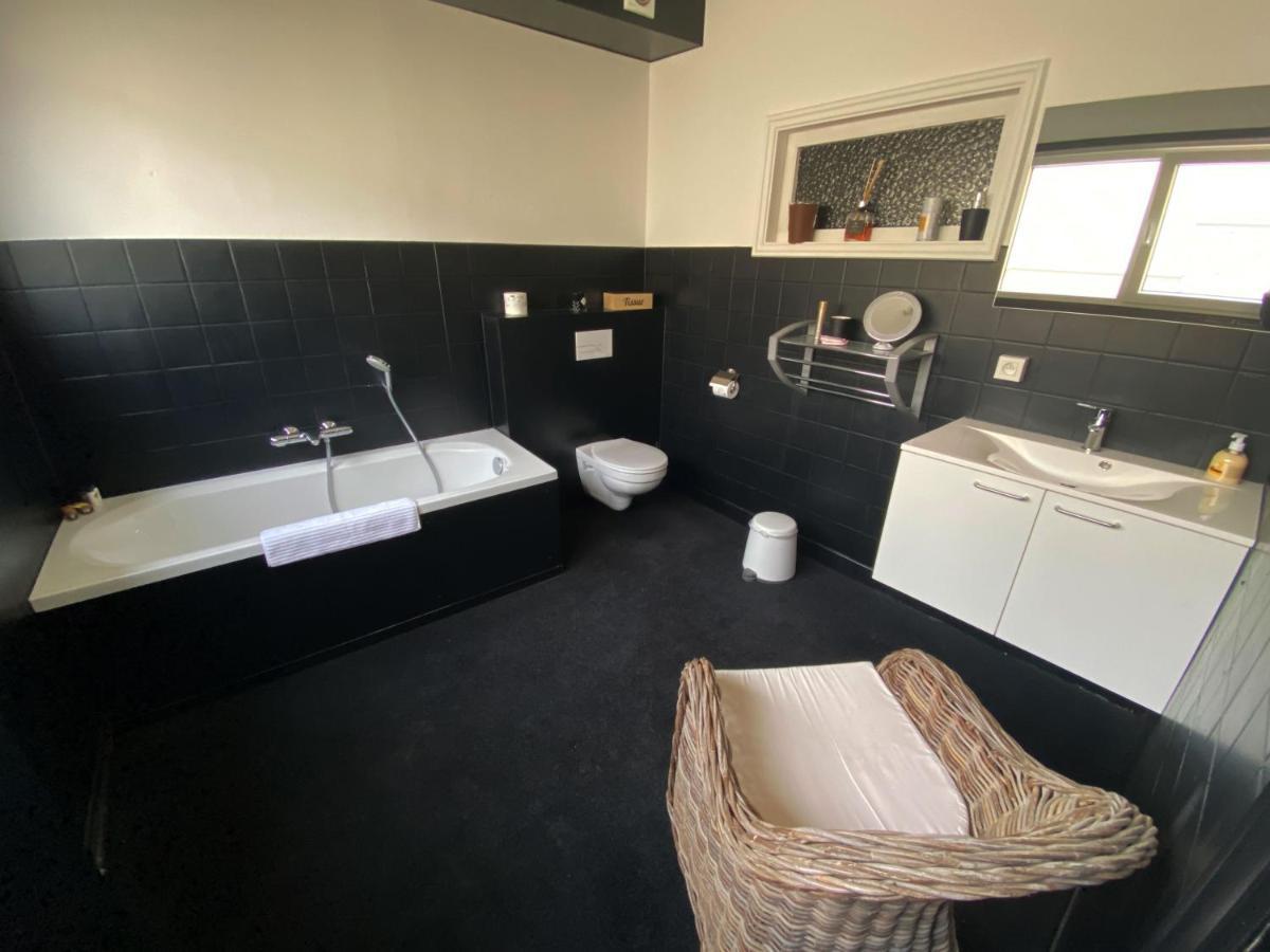 Les chambres du Franc'off Spa Extérieur photo